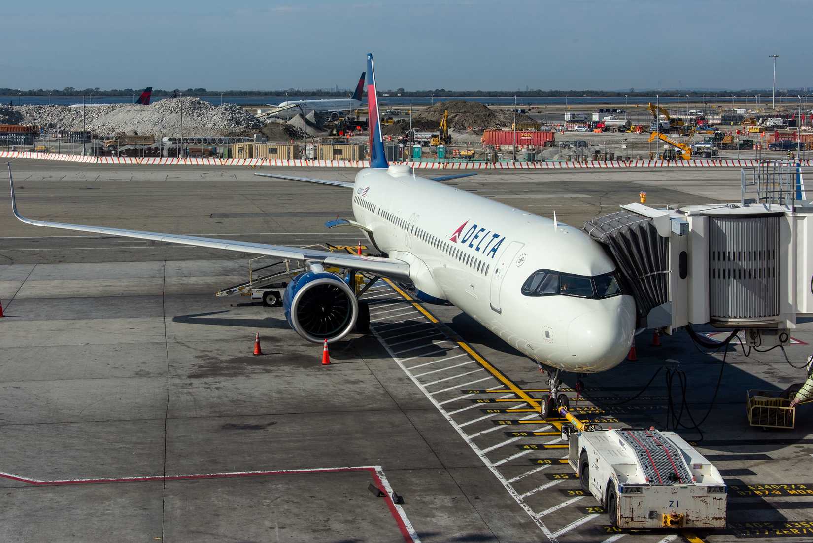 delta air lines airbus a321neo at the gate in New York JFK