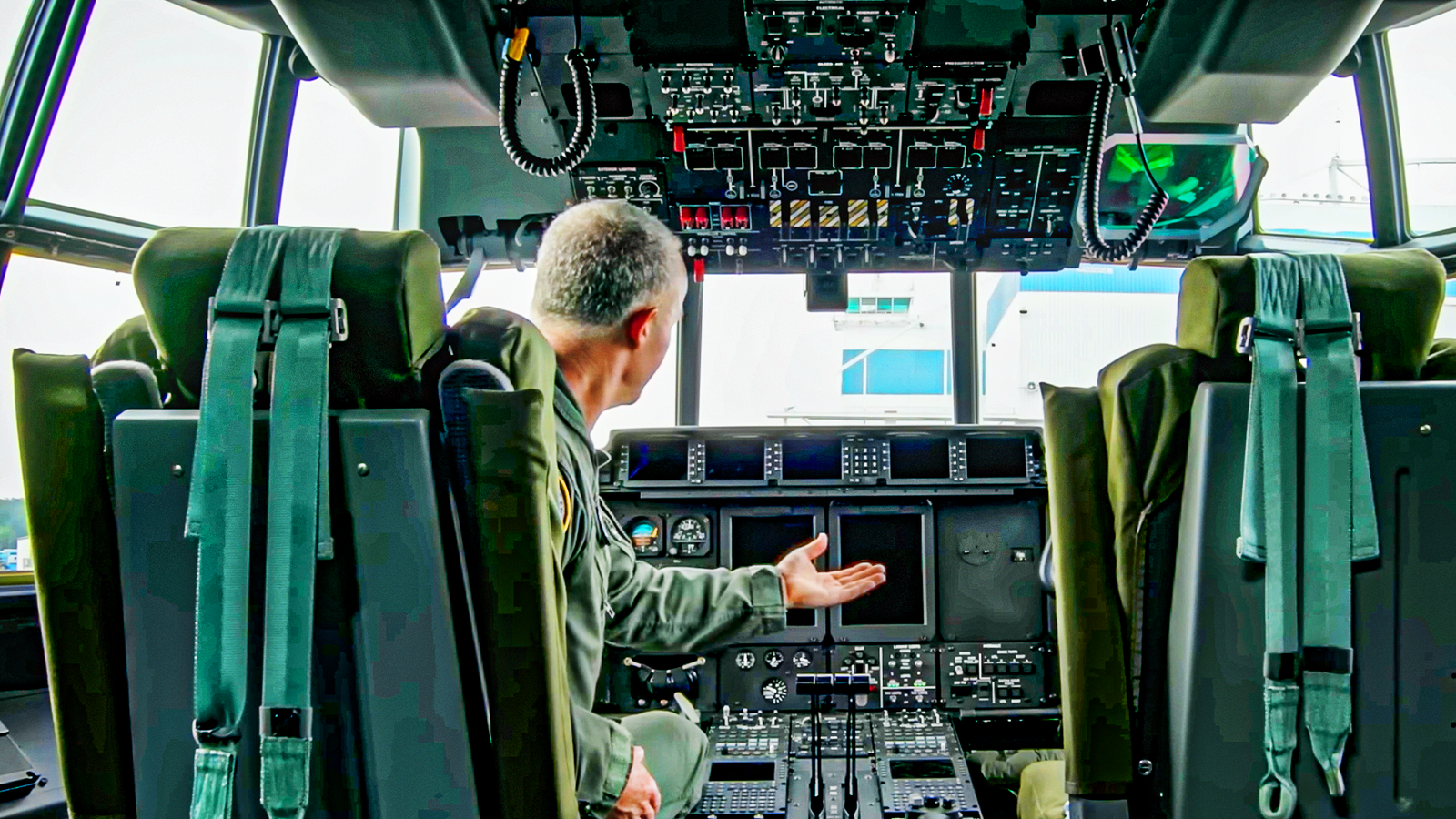 Merlin prioriza EUA, mirando 7 mil cabines autônomas e escassez de pilotos