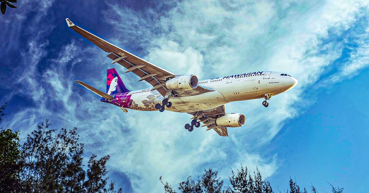 Hawaiian Airlines A330 Flew Again Just Hours After Mystery Odor Sickened 7 Crew