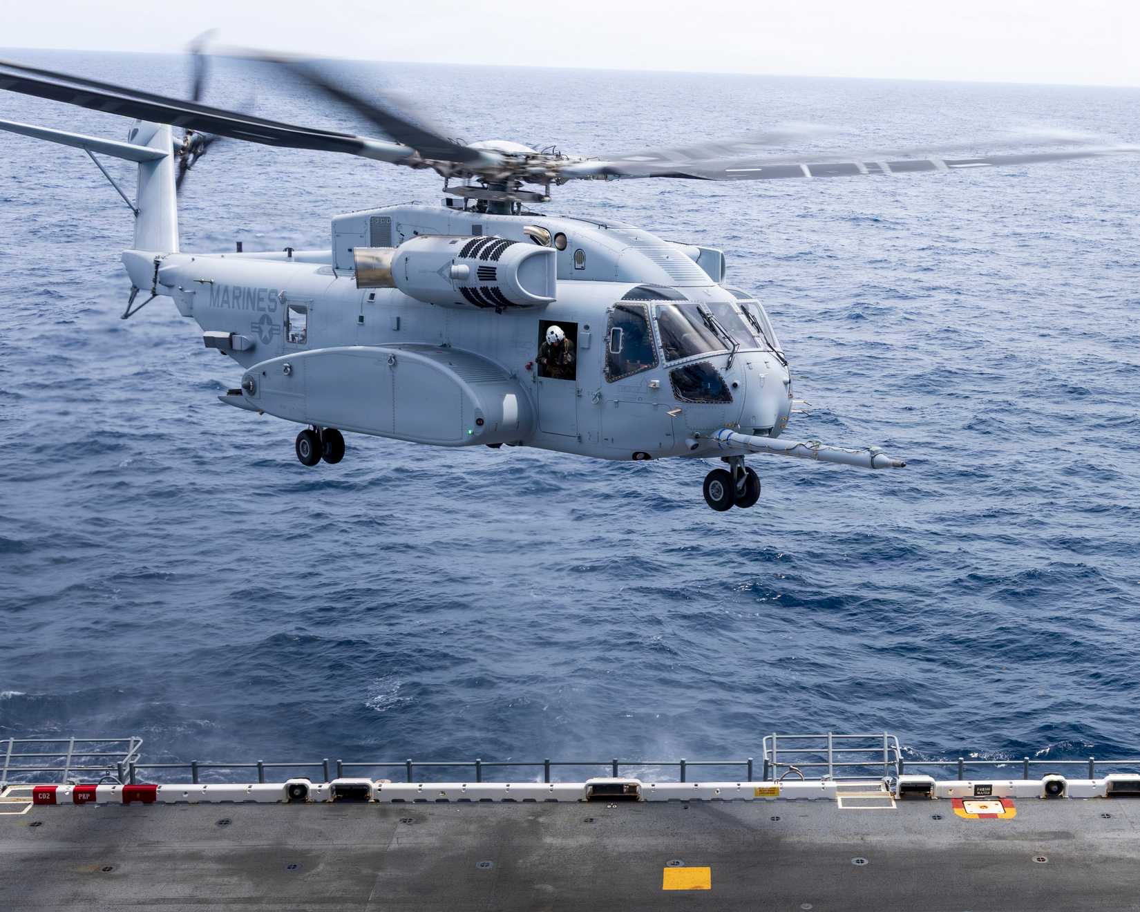 A U.S. Marine Corps CH-53K King Stallion assigned to Marine Heavy Helicopter Squadron (HMH) 461, Marine Aircraft Group 29, 2nd Marine Aircraft Wing