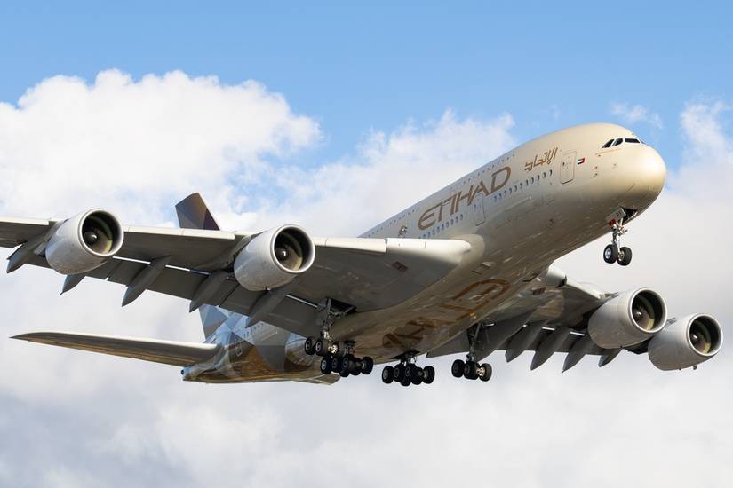 Etihad A380-800 Flying