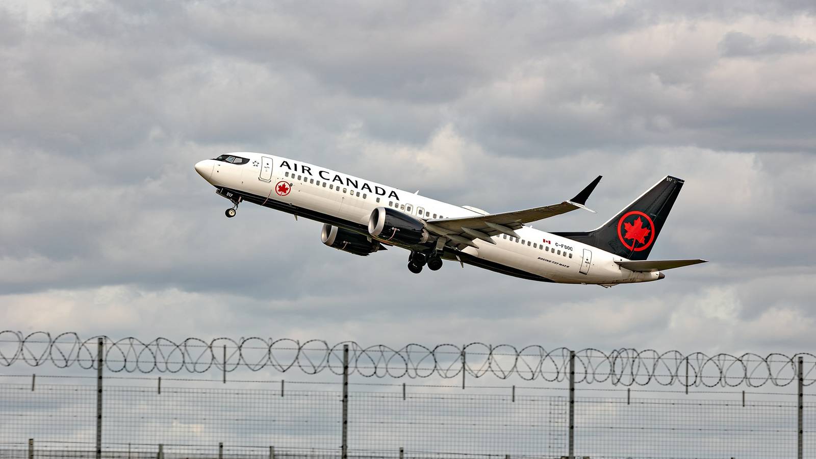 Air Canada Cancela 24 Rotas Aéreas para os EUA: Impacto desde 2012