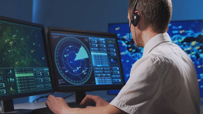 Air traffic controler