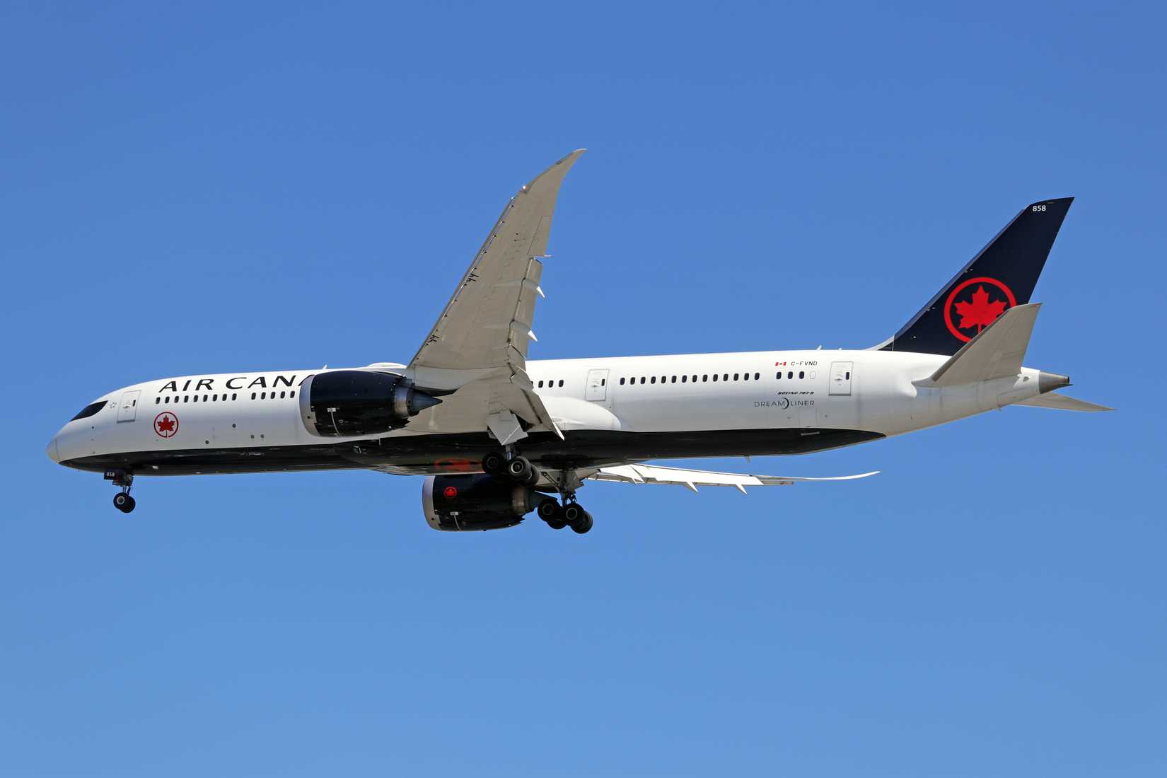 Air_Canada_B787-9_C-FVND