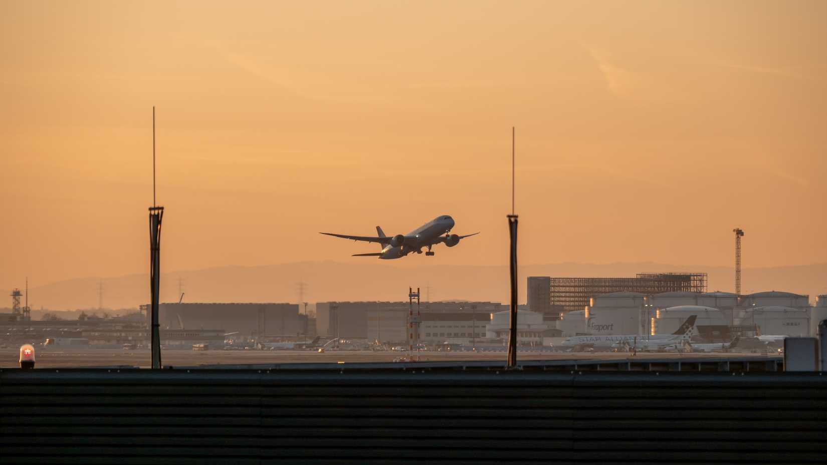 Air_Canada_B789_(C-FRSI),_Frankfurt_(P1033522)