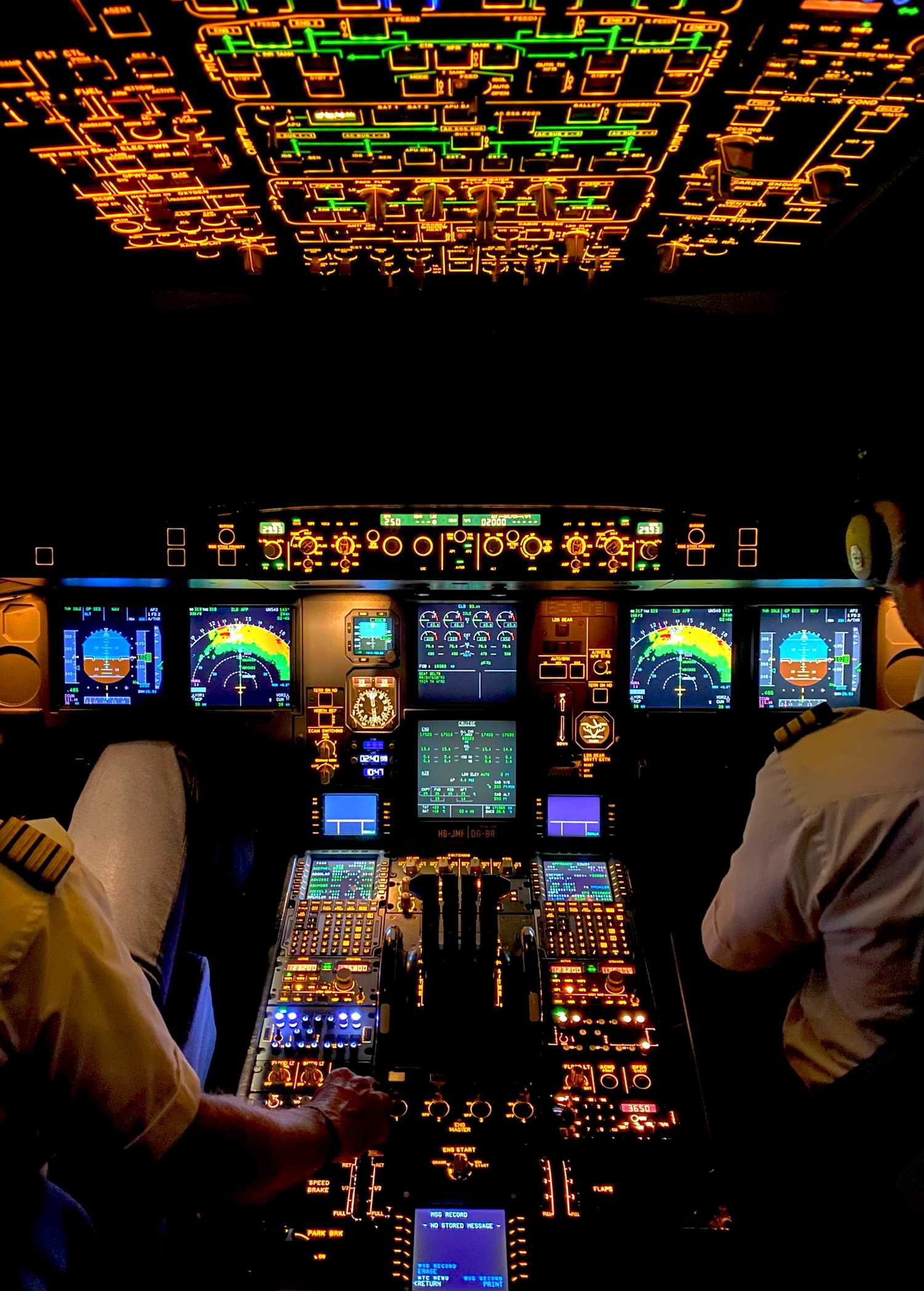 A340 Cockpit Night