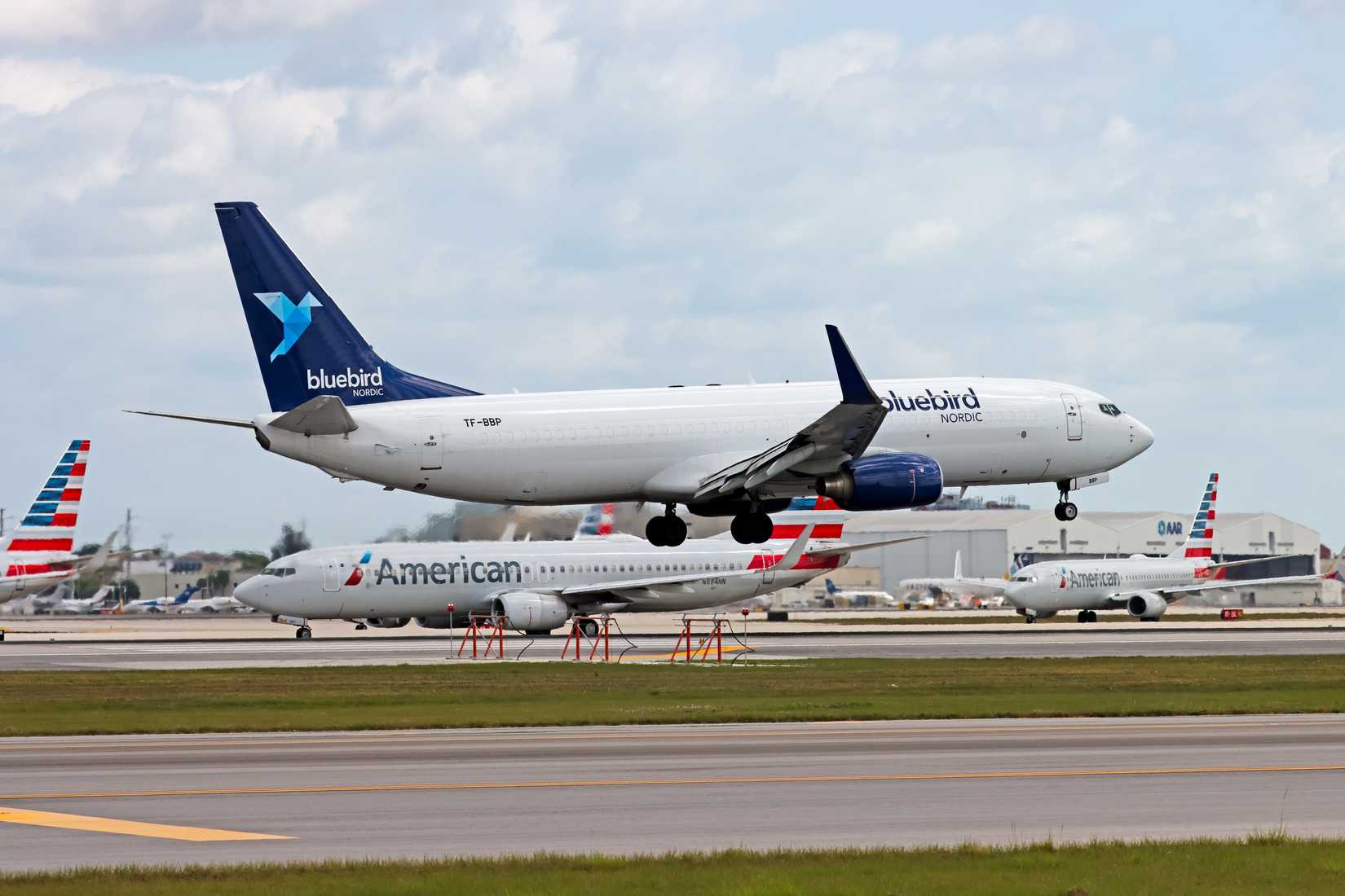 Bluebird Nordic. The registration number is TF-BBP. Landing at Miami International Airpor