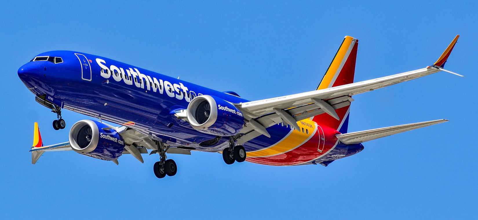 Boeing 737 MAX 8-1