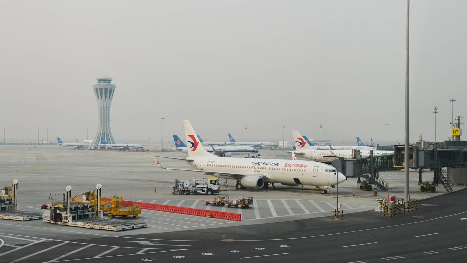Pequim: China Estabelece Zona de Exclusão Aérea de 108 Mil Milhas Após Acidente Aéreo