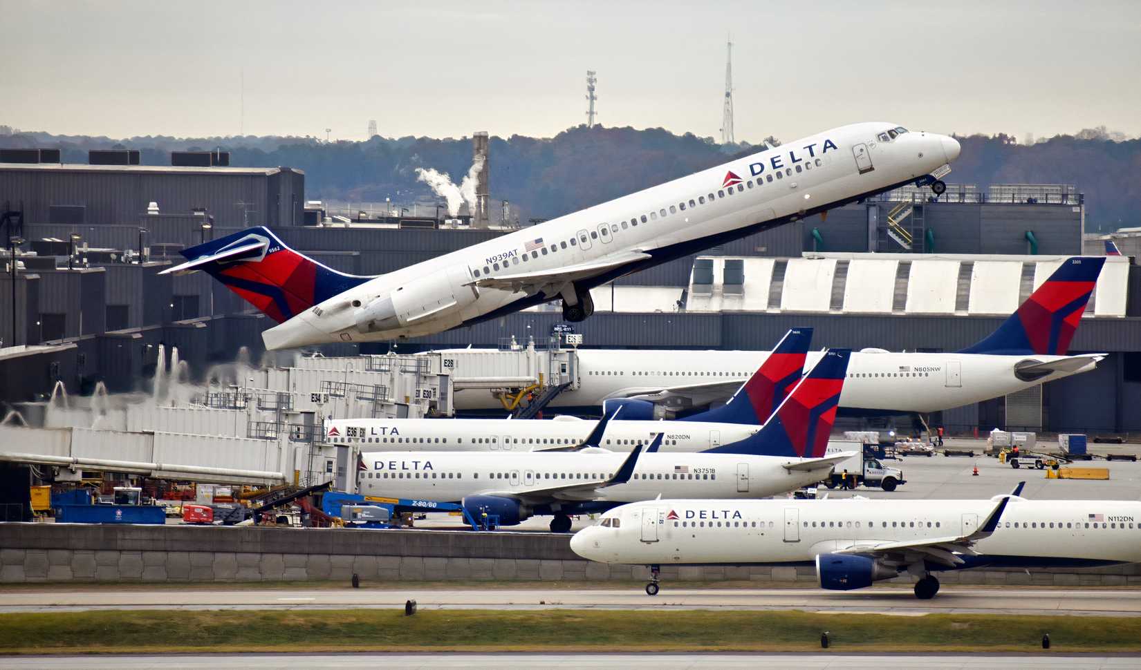 Delta Air Lines Is Cutting This Surprising Route From The USA's Largest ...