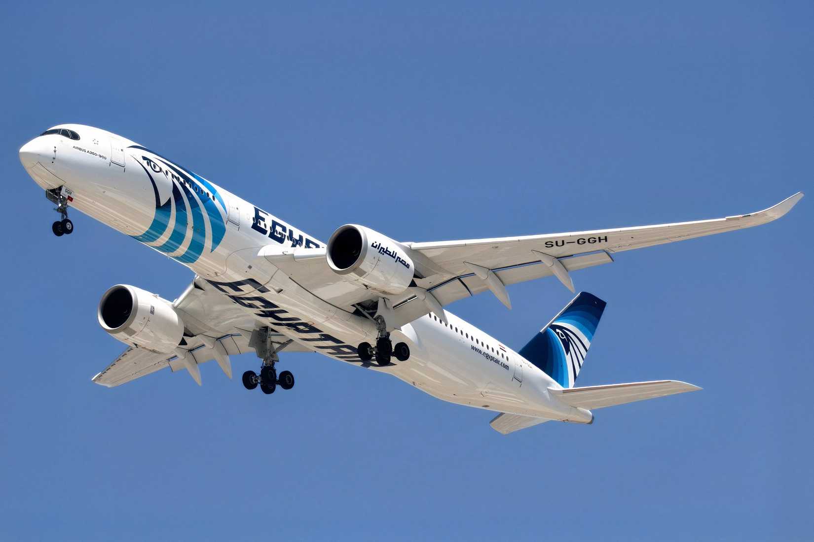 குறுகிய இறுதிப் போட்டியில் எகிப்து ஏர் ஏர்பஸ் A350-900