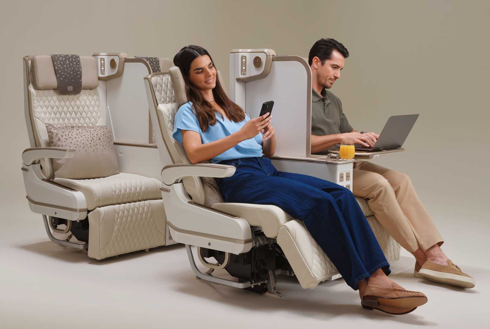 Emirates Airbus A350 new Premium Economy seat