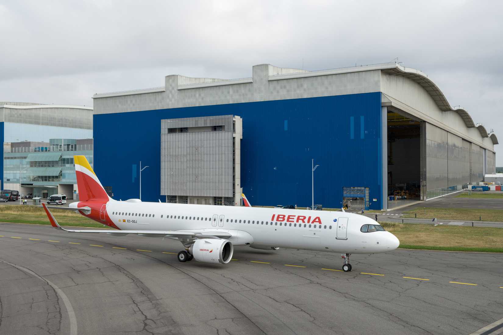 First Iberia A321XLR delivered in Toulouse