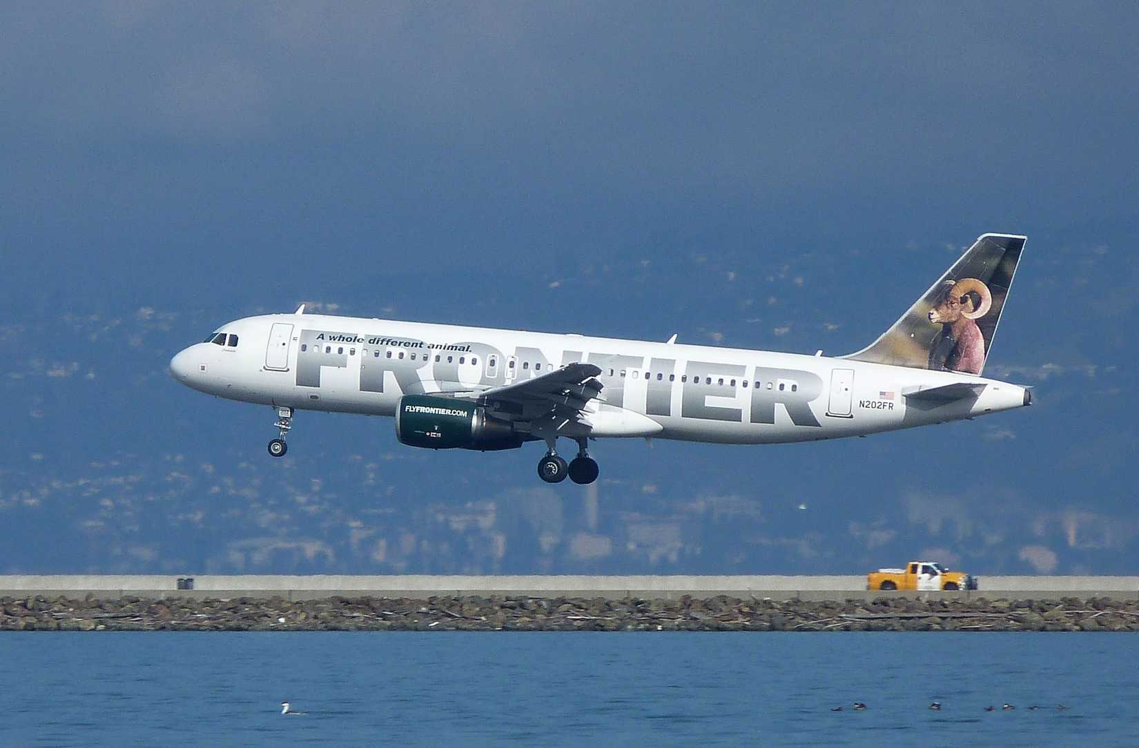 Frontier Airlines A320