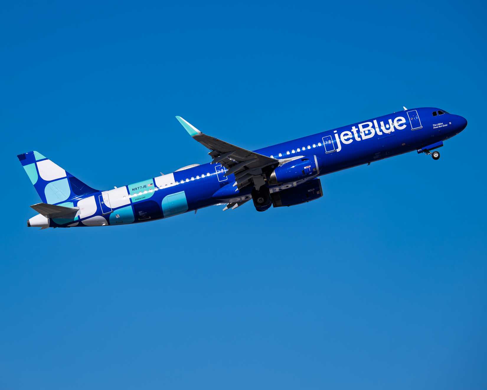 JetBlue A321 Phoenix Robin Guess