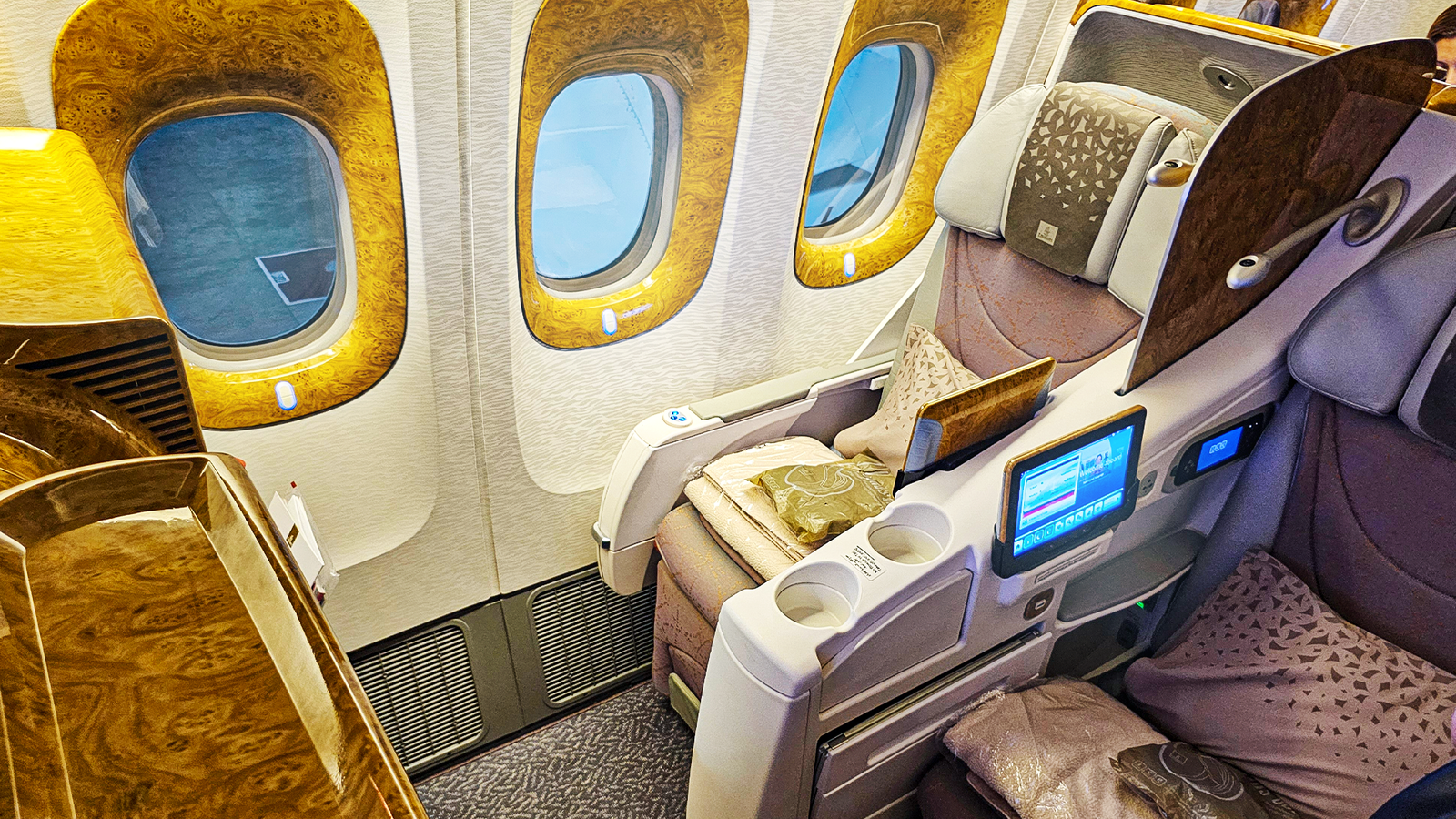 Emirates Revoluciona Classe Executiva em Rotas dos EUA: Adeus 2-3-2