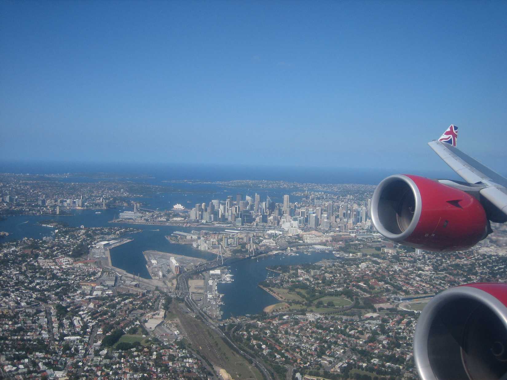 Virgin A340 Leaving SYD