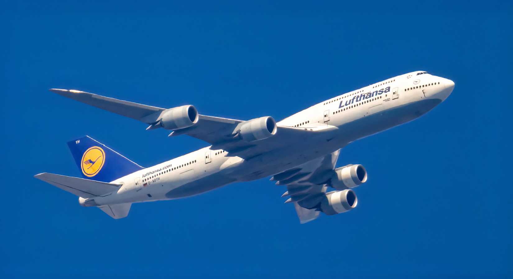 Lufthansa Boeing 747-8
