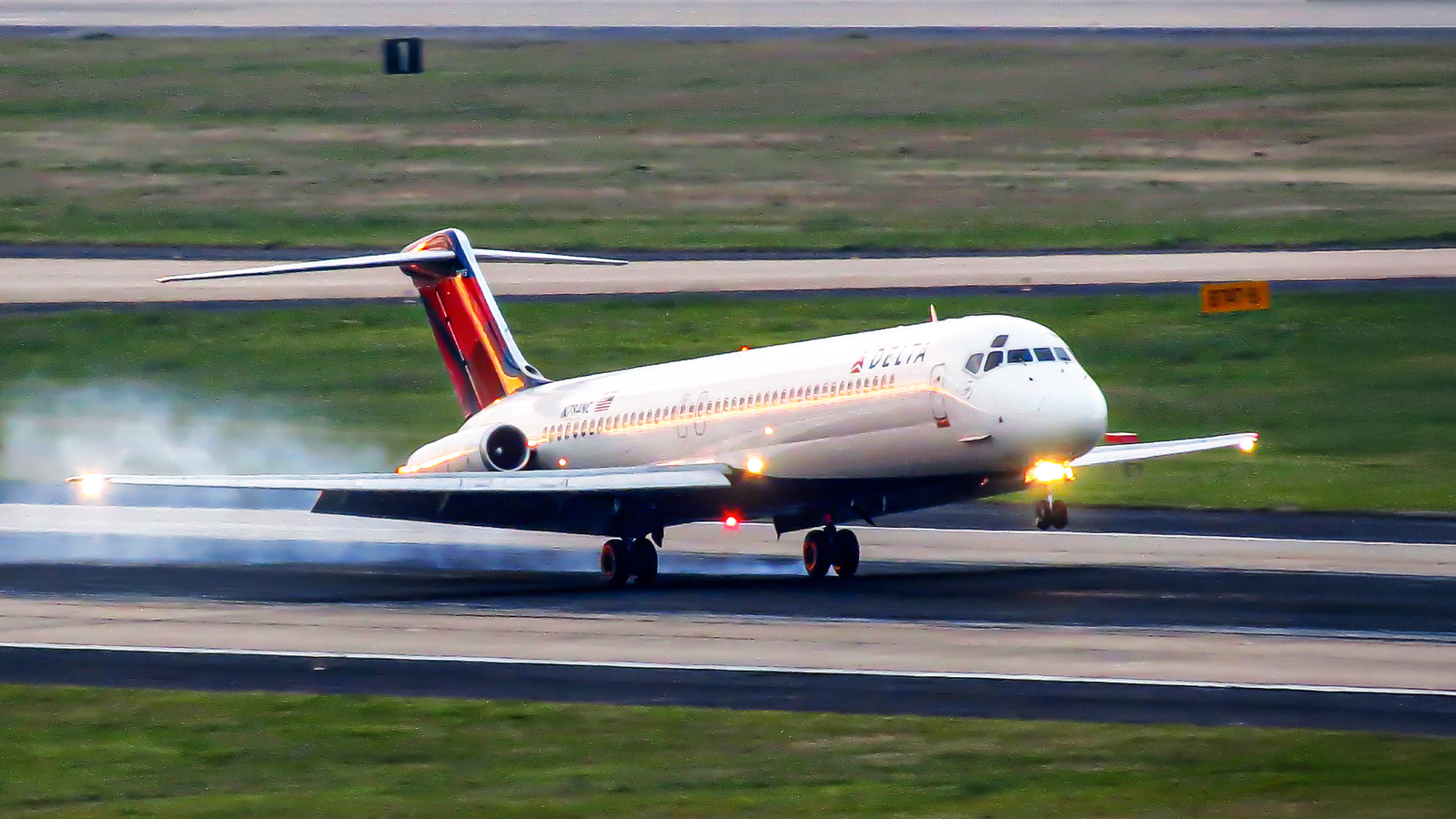 How Minneapolis-St. Paul Became The Last US Hub Where The DC-9 Still Made Economic Sense