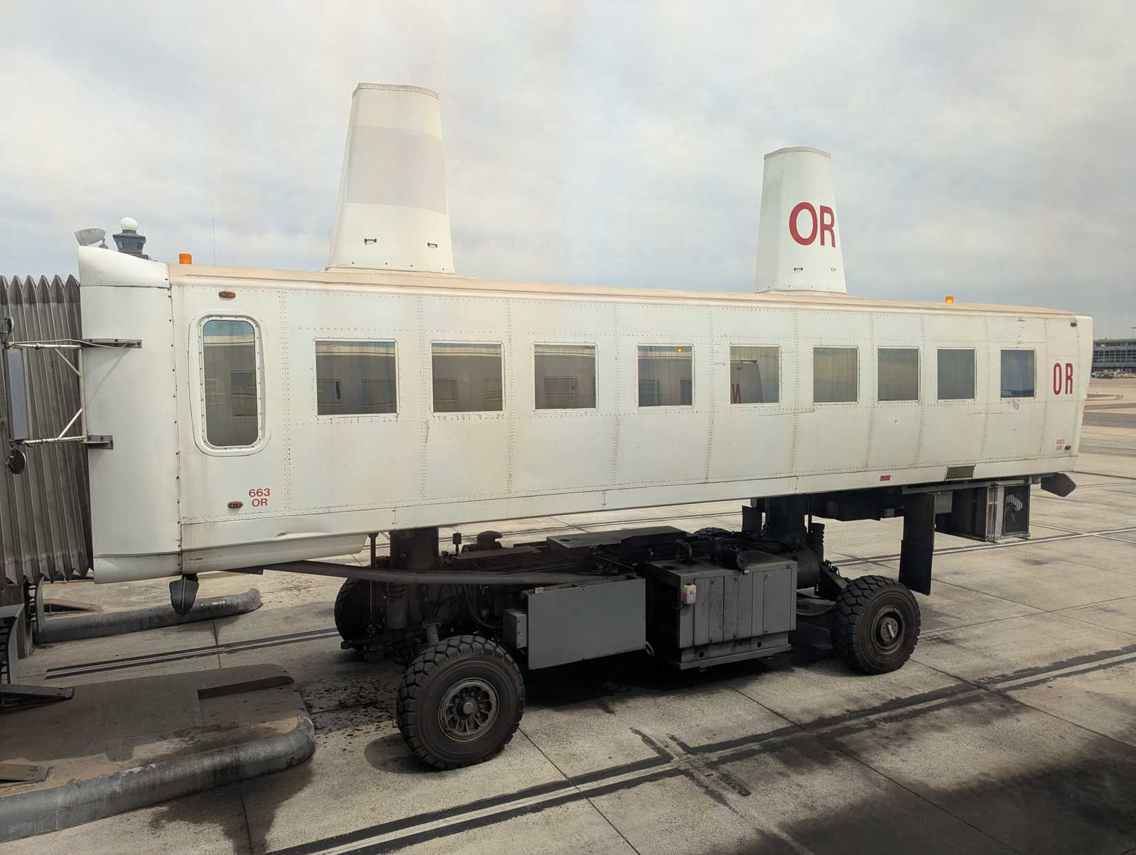Mobile lounge