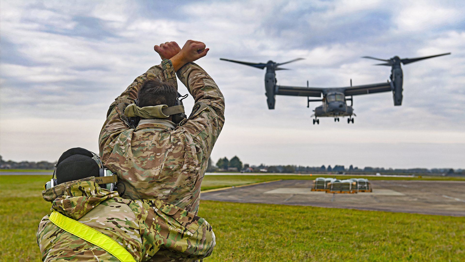 The Pentagon Says Every V-22 Osprey Gets A New Gearbox By 2027, But The Math Says Otherwise