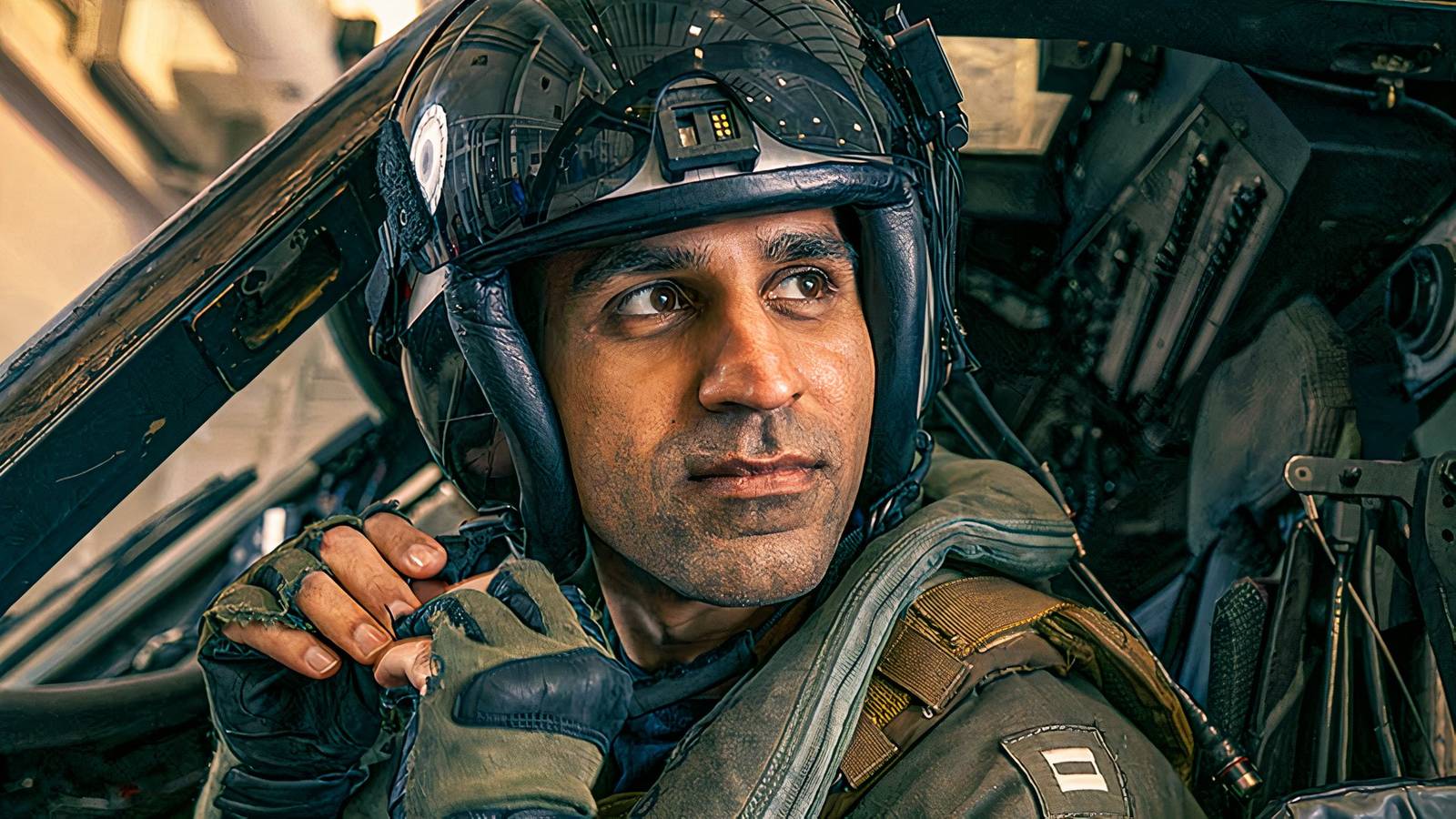 Quanto ganha um piloto da Marinha dos EUA, do posto de Alferes a Comandante