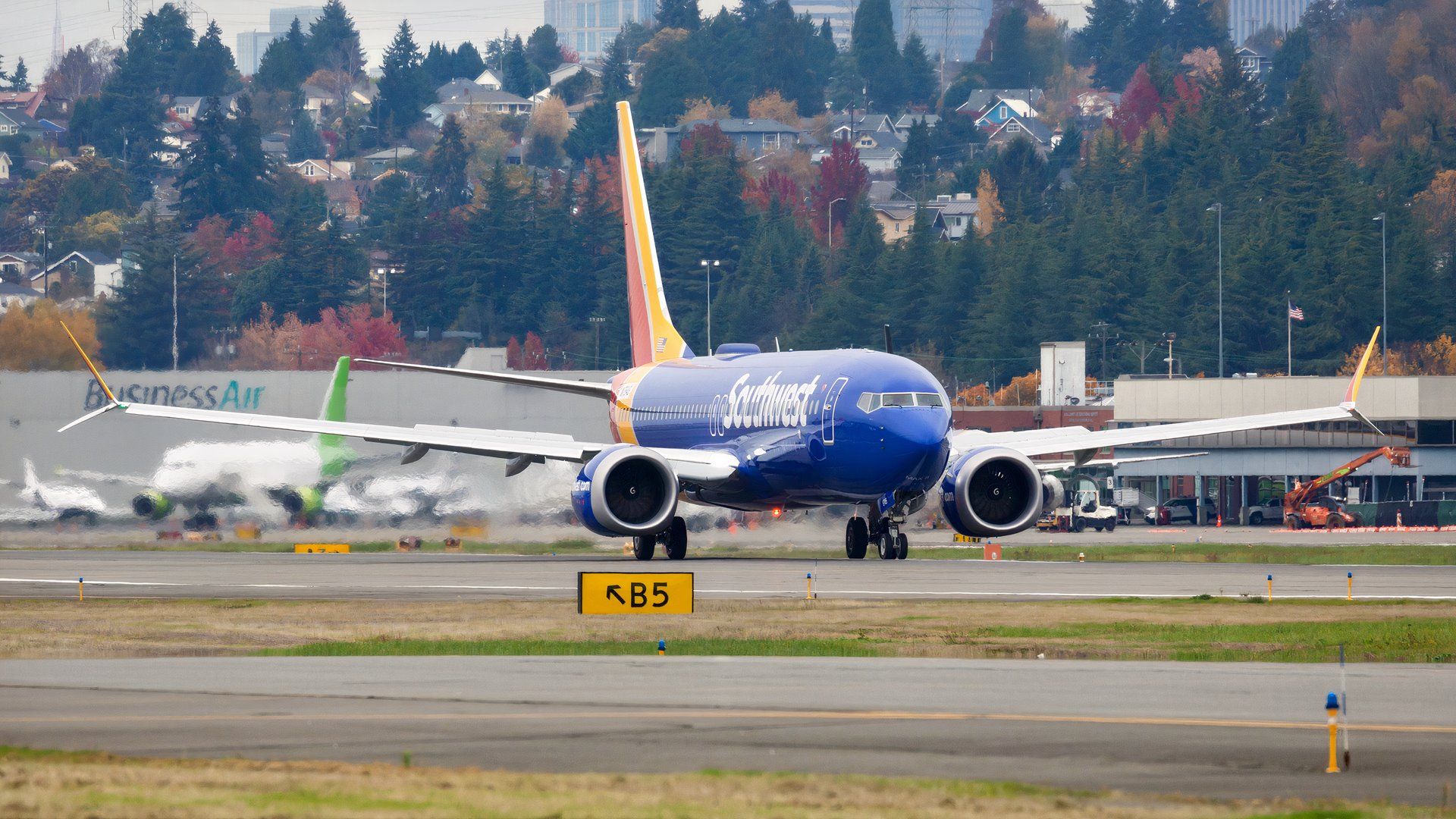 Southwest & United Airlines Won’t Accept New Boeing 737 MAX Aircraft With Affected Software