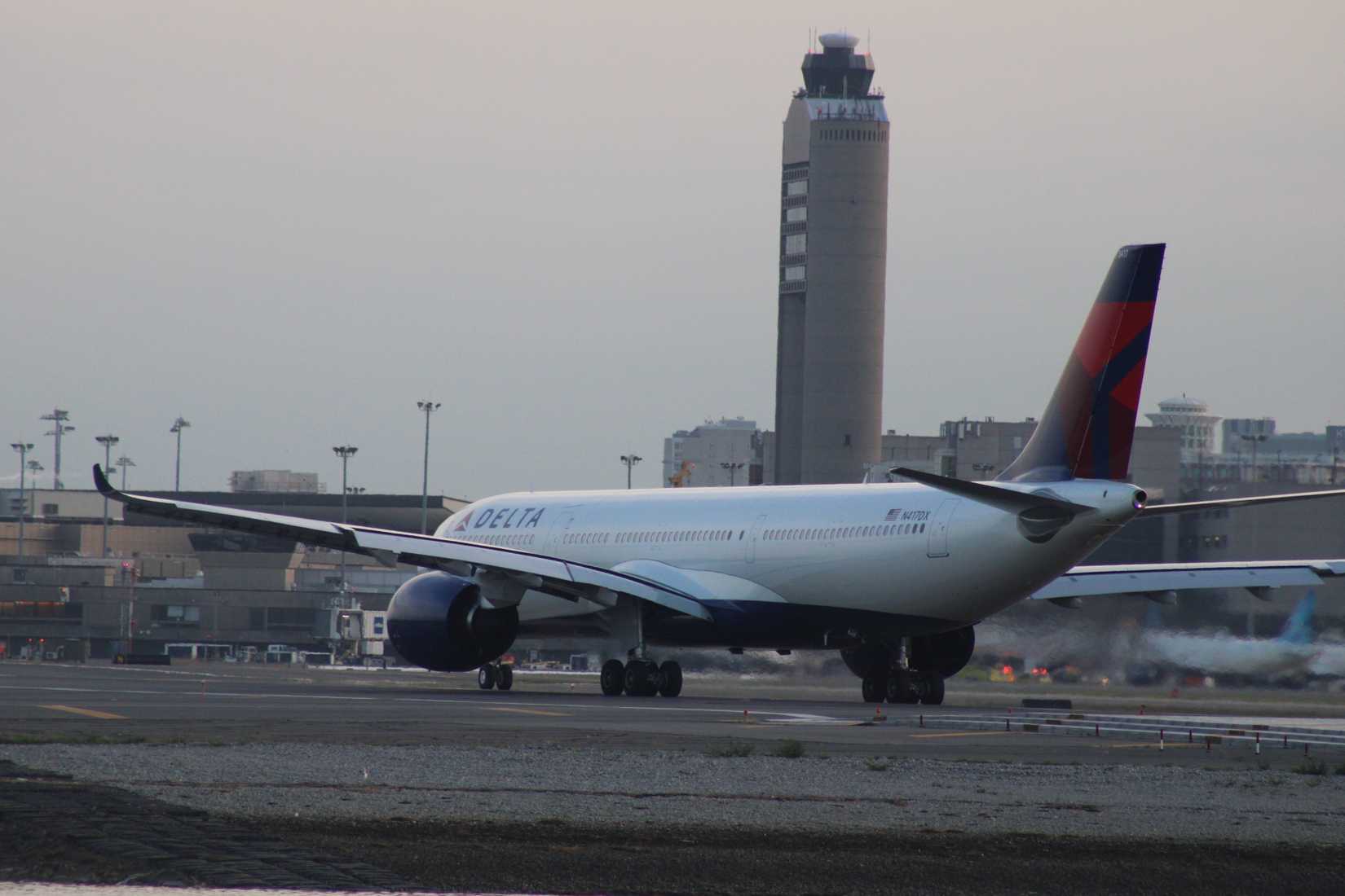 Delta Air Lines Airbus A330-900 aircraft 