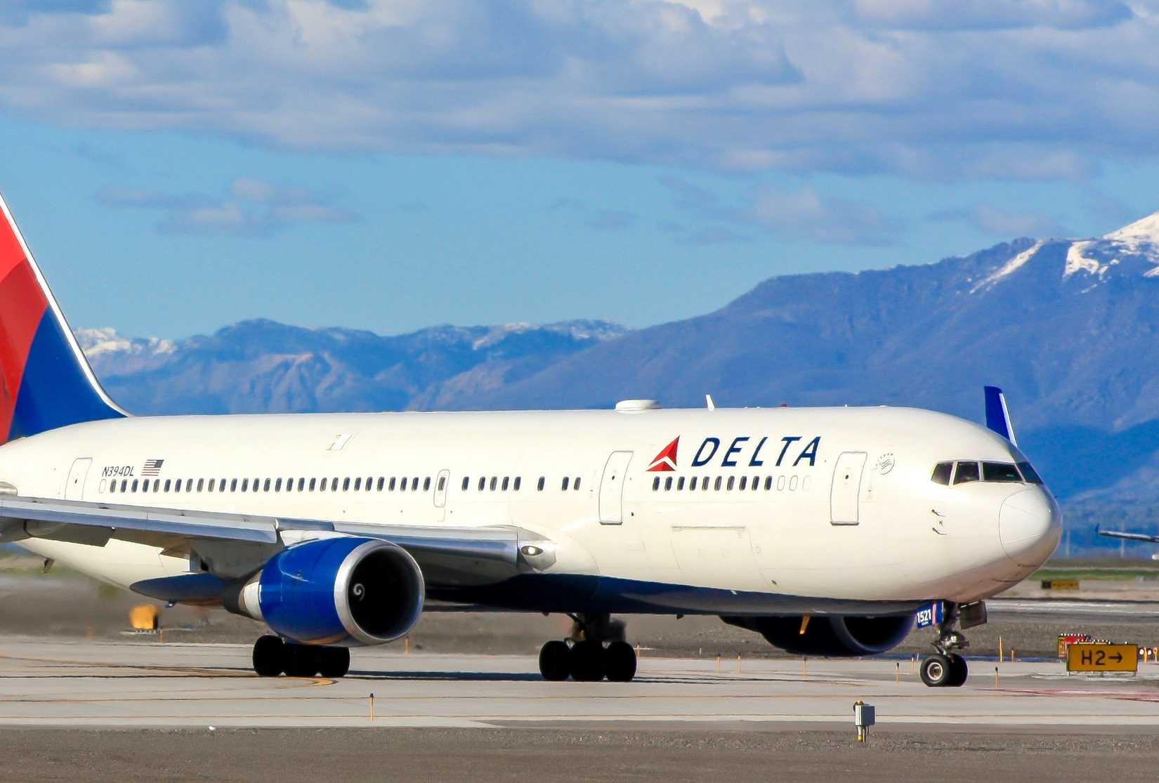 Delta Air Lines Boeing 767-300ER aircraft 