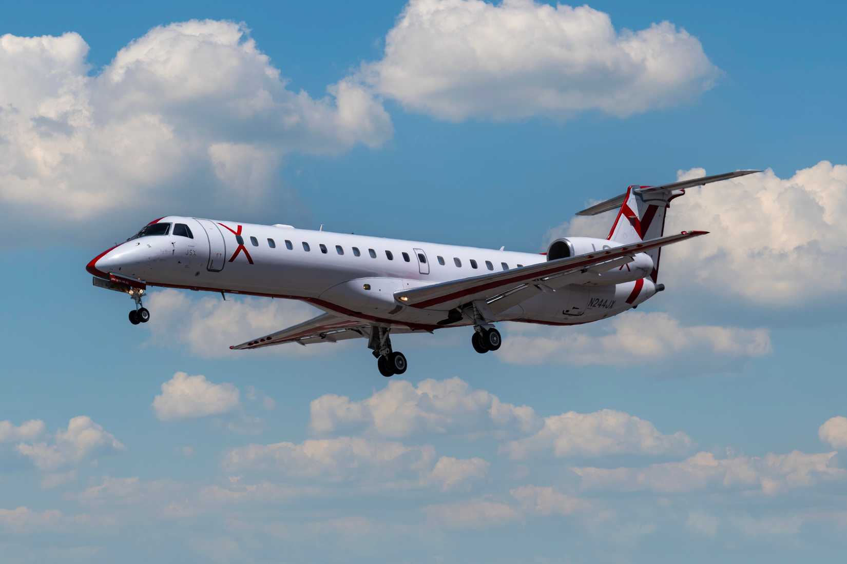 JSX Embraer E145 On Approach