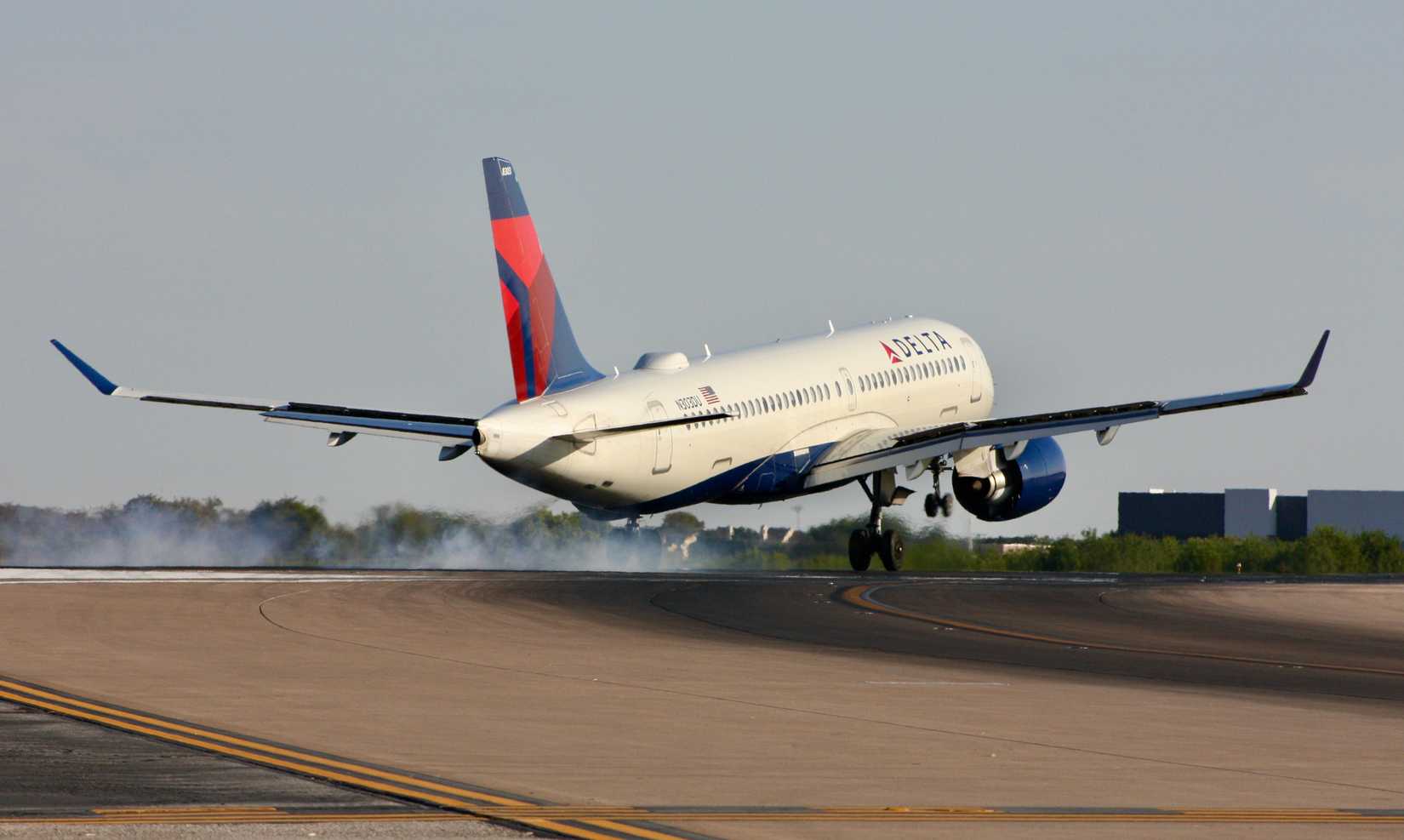 Delta Air Lines Airbus A220-300 Landing