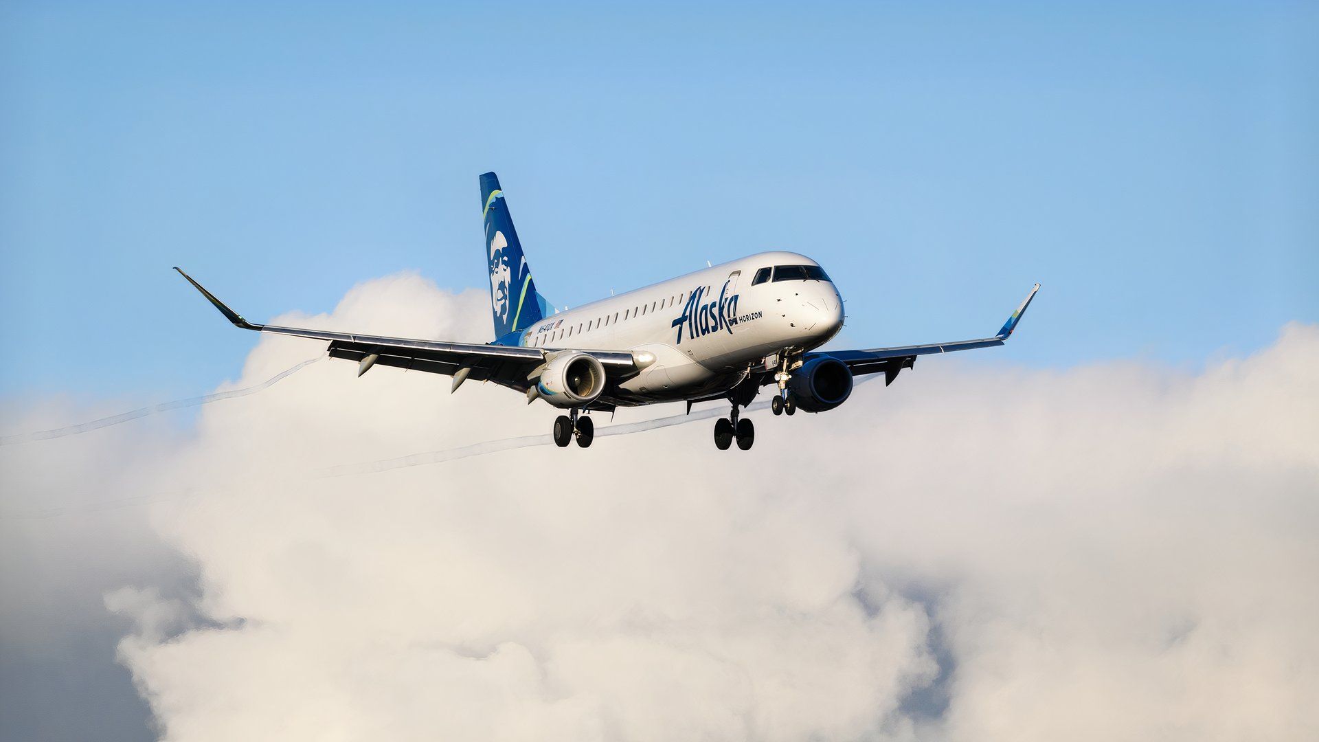 Monopoly: Alaska Airlines To Expand Presence In Everett, Plans 50% Increase In Seats By Spring
