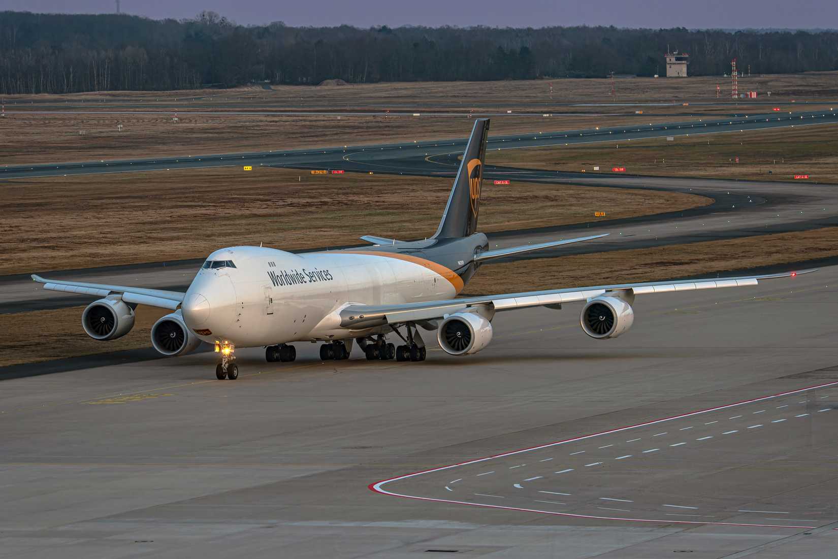 UPS Airlines Boeing 747-8 Taxiing