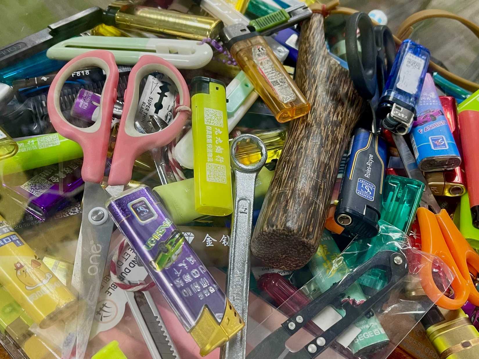 Banned Knives At Airport