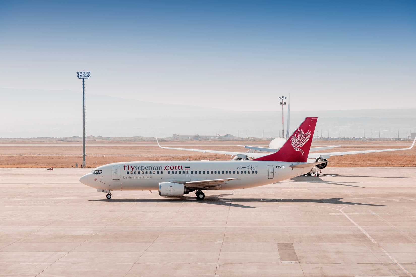 Sepehran Airlines 737 Taxiing