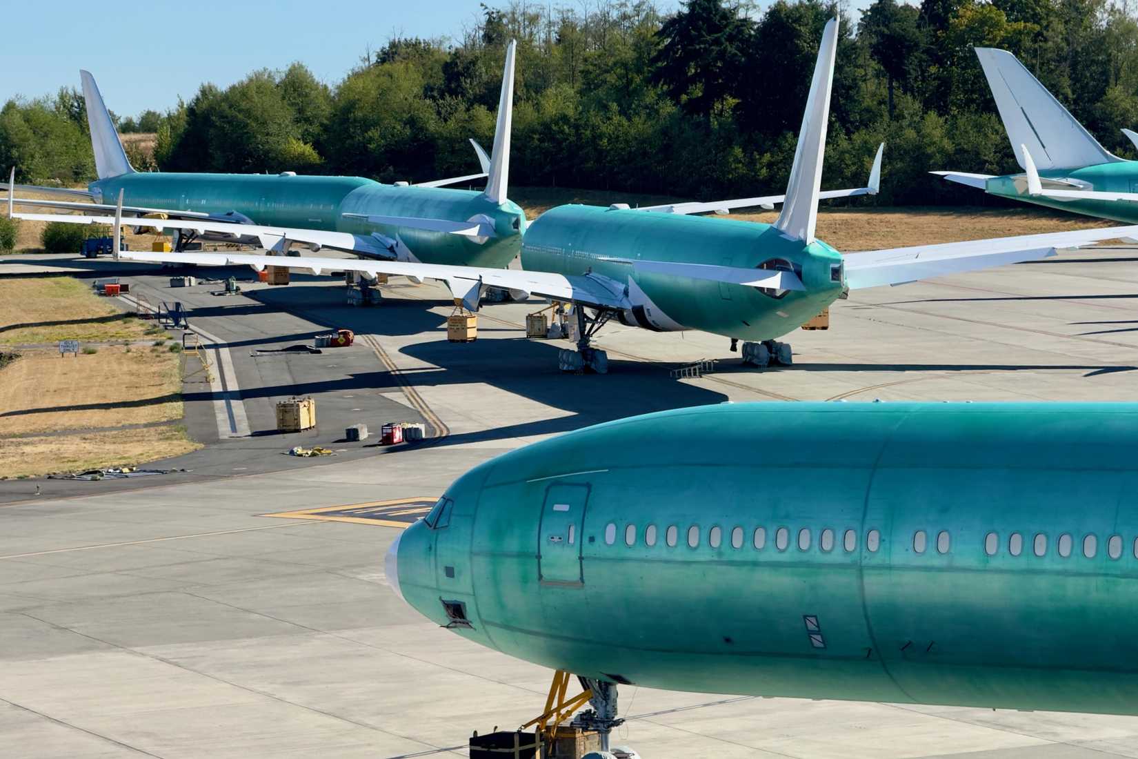 Dozens Of Early-Build 777Xs Need Rework & Boeing Already Quietly ...