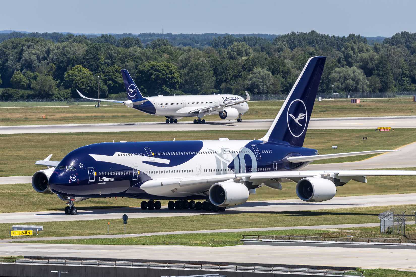 Lufthansa Airbus A380-800 Taxiing