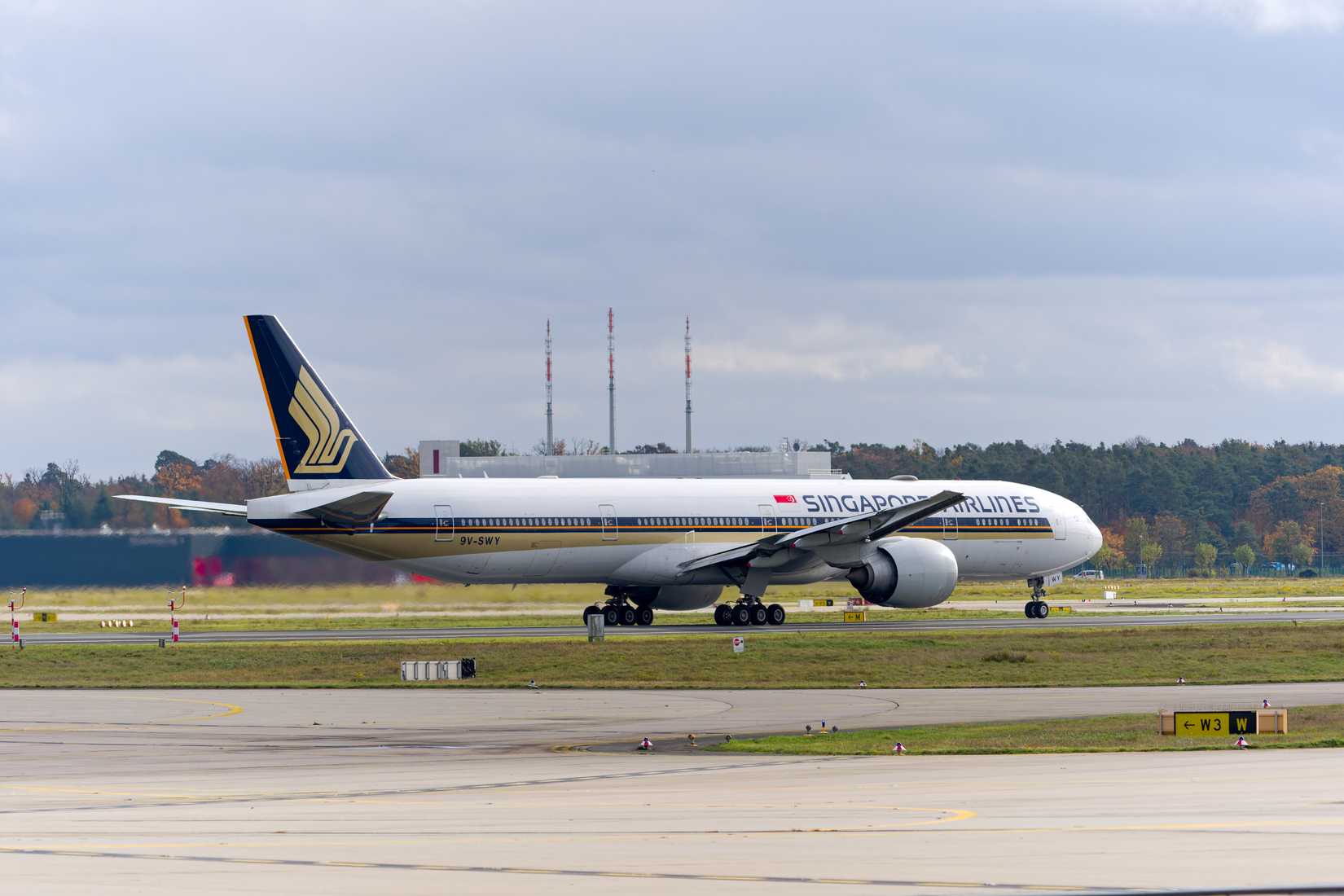 Singapore Airlines Boeing 777-300ER Michael Derrer Fuchs