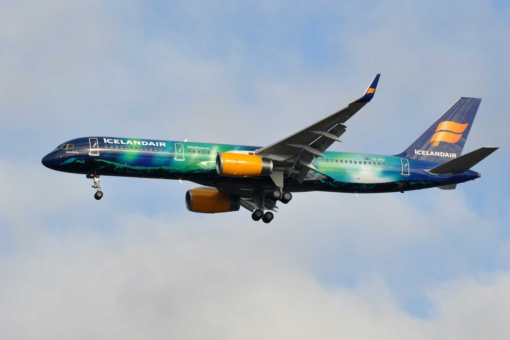 TF-FIU_icelandair