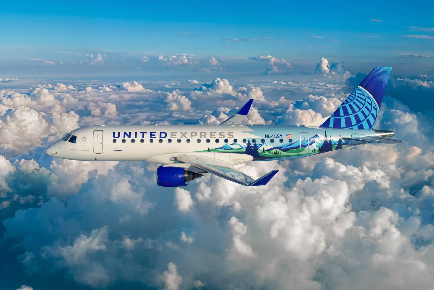 United Airlines E175 ski livery 2
