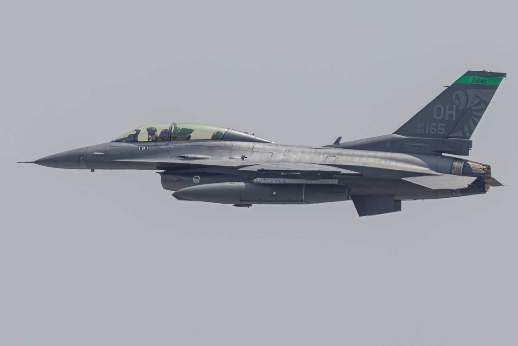 United States Air Force F-16 BlueBarronPhoto