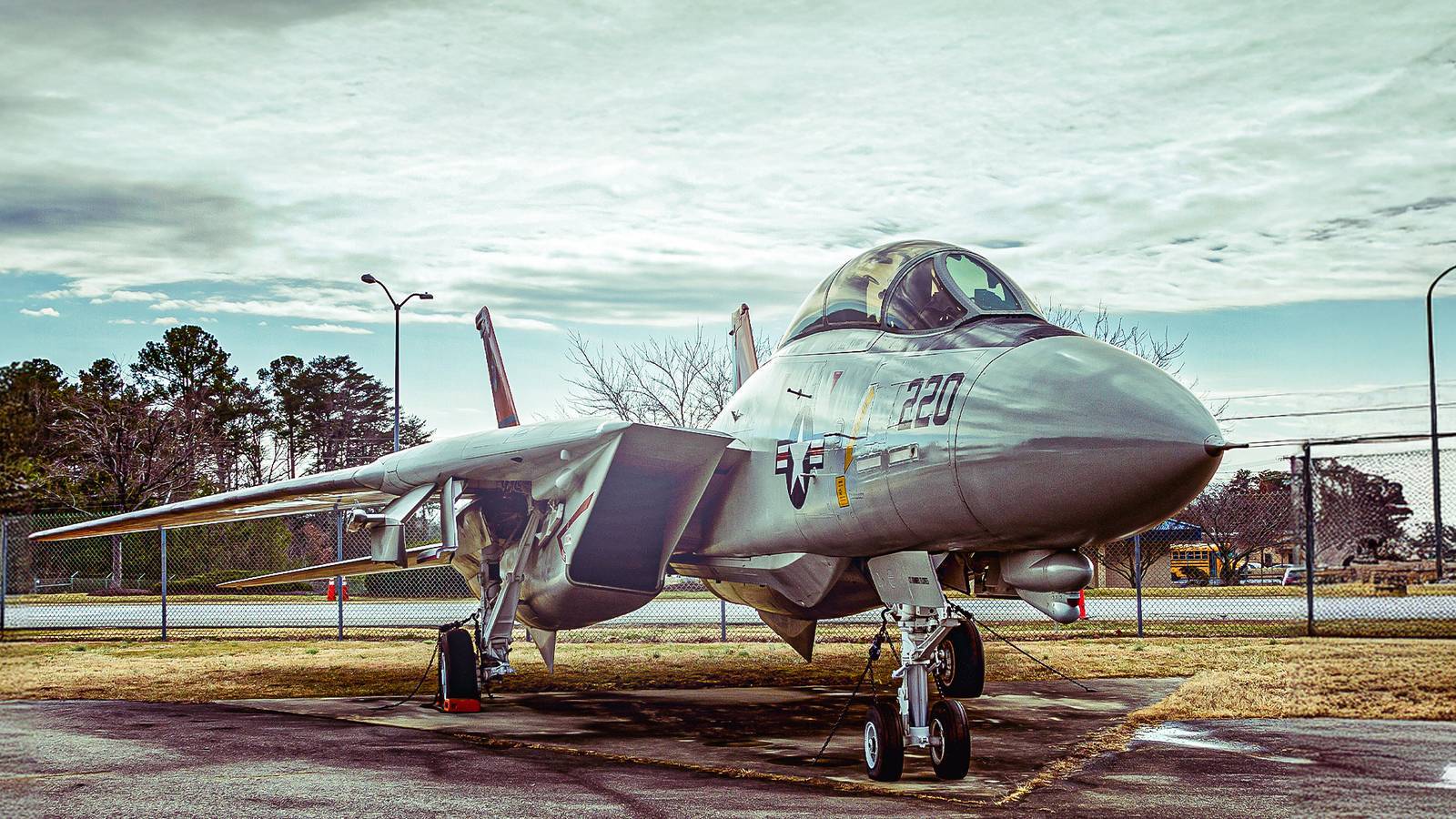 Assento Ejetor de F-14 Tomcat Avaliado em US$ 35 Mil, Supera Motores Civis