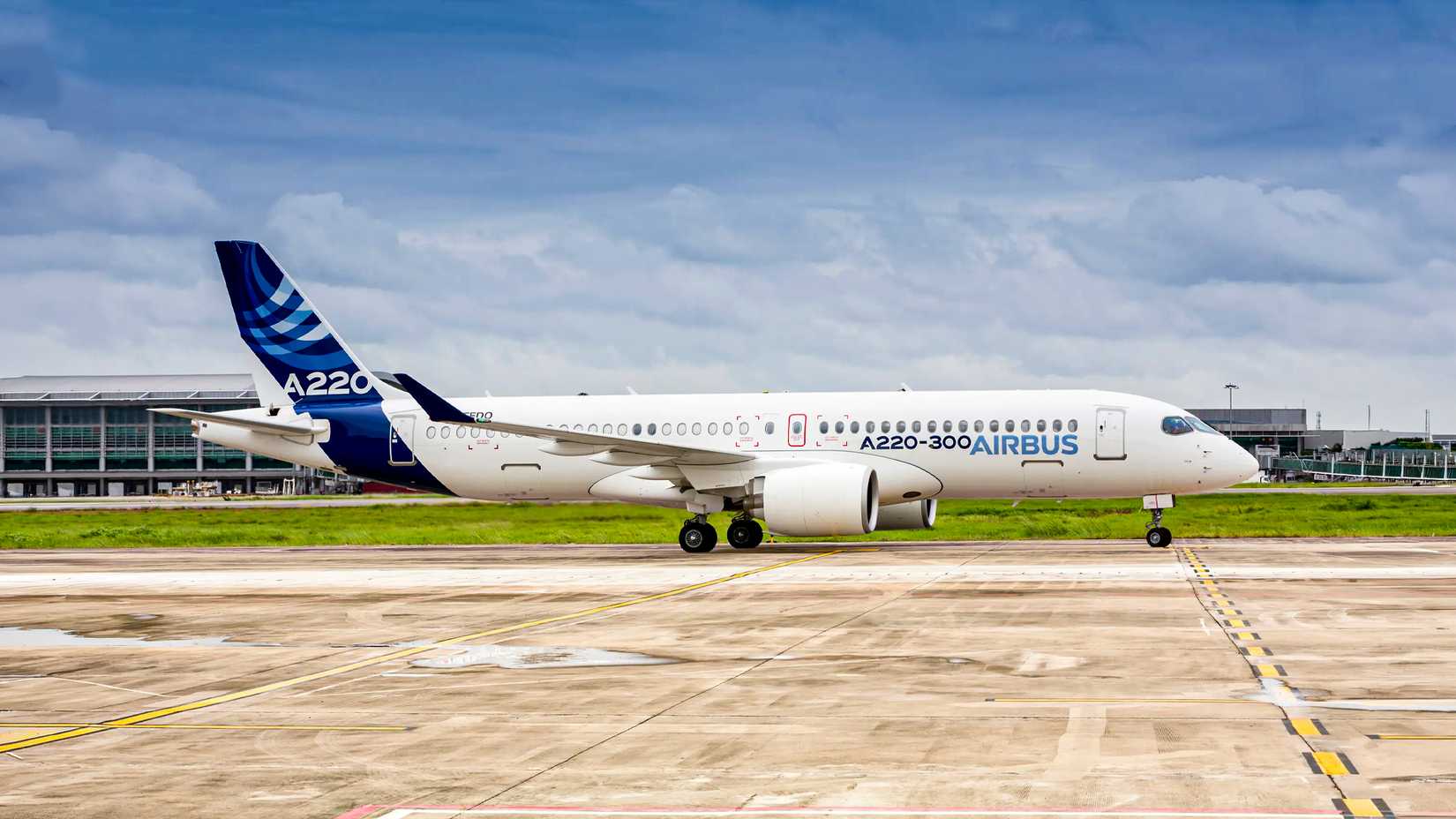 Why Airlines Keep Paying 30% More For The Airbus A220 Over Embraer's E195-E2