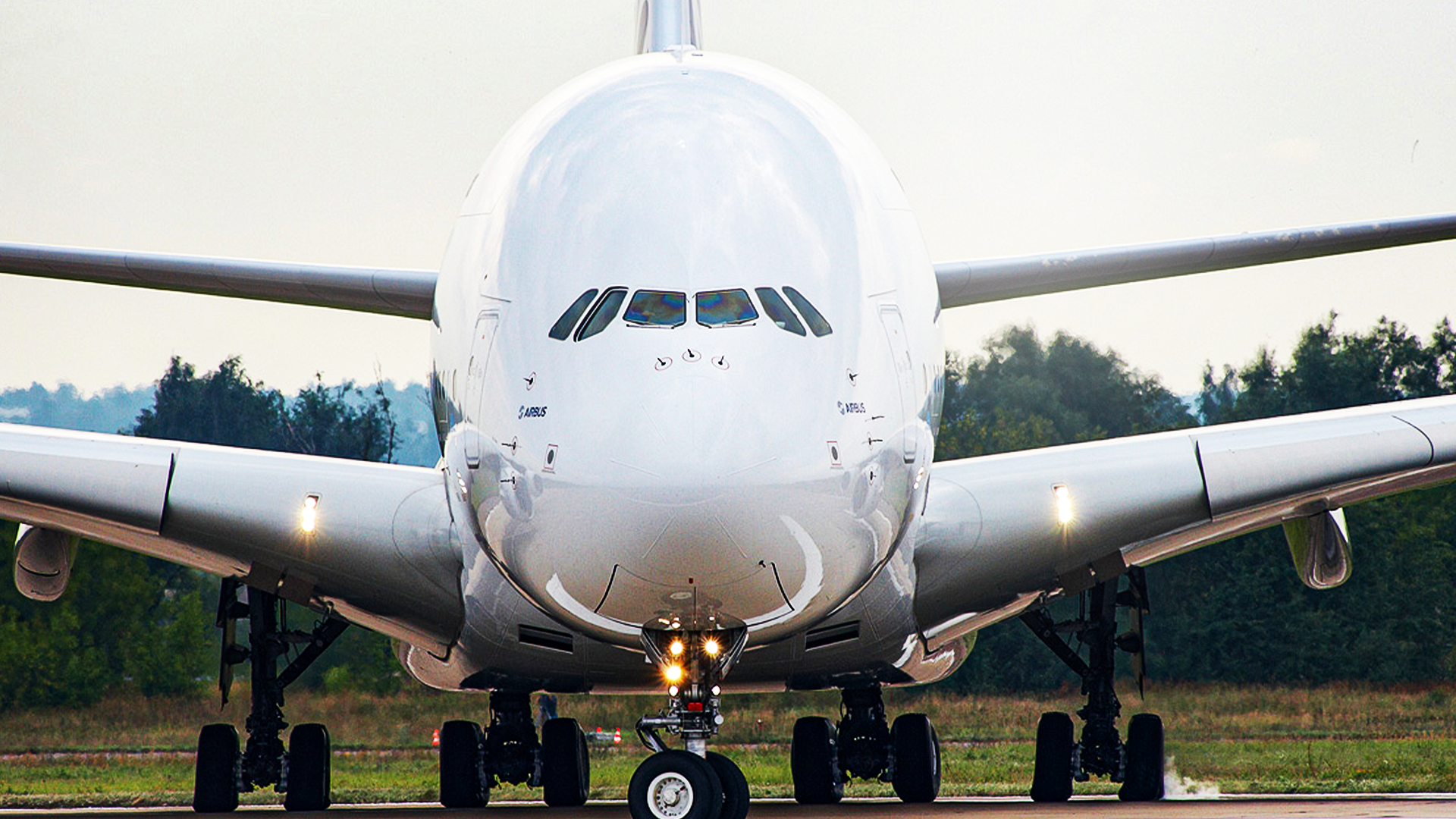 Why The World's Largest Passenger Aircraft Failed As A Freighter Even Though Airbus Plotted Its Success