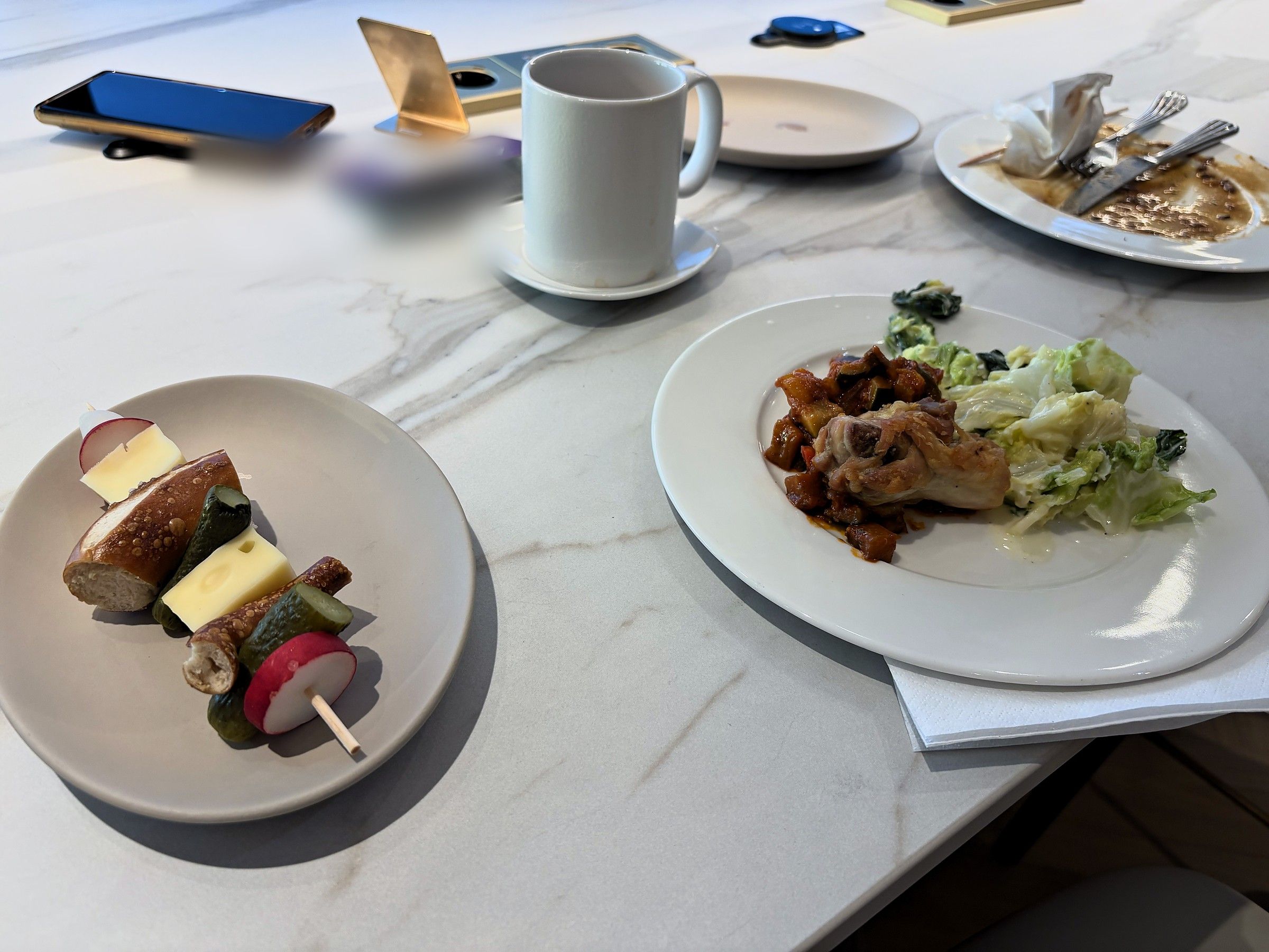 05-food-beverage-options-07