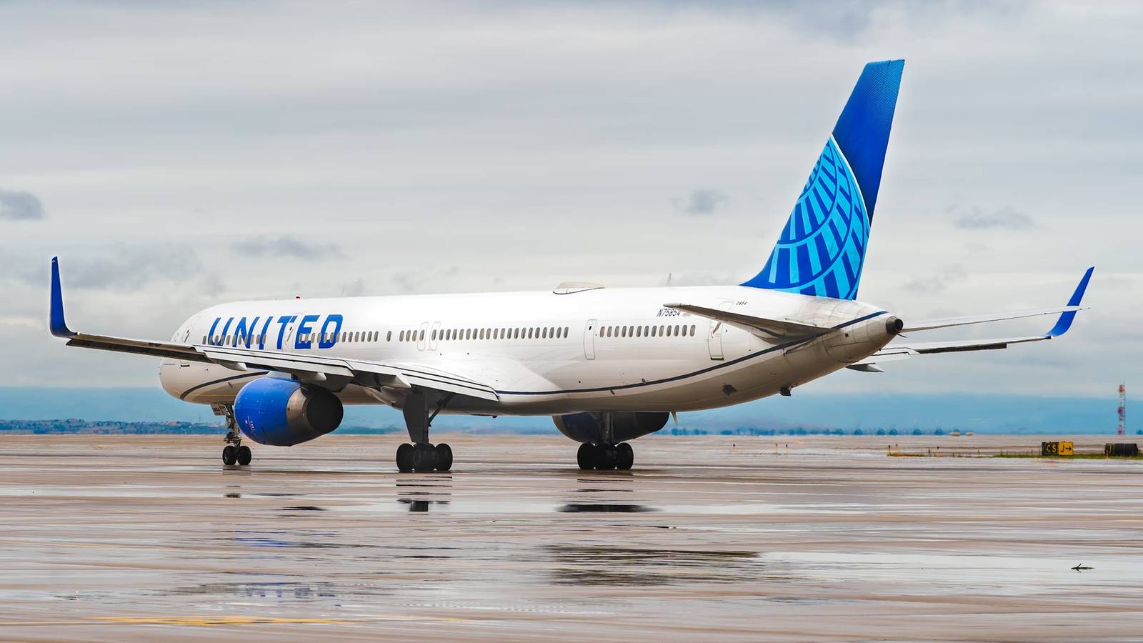 CEO da United Airlines diz que demissão da American foi traição