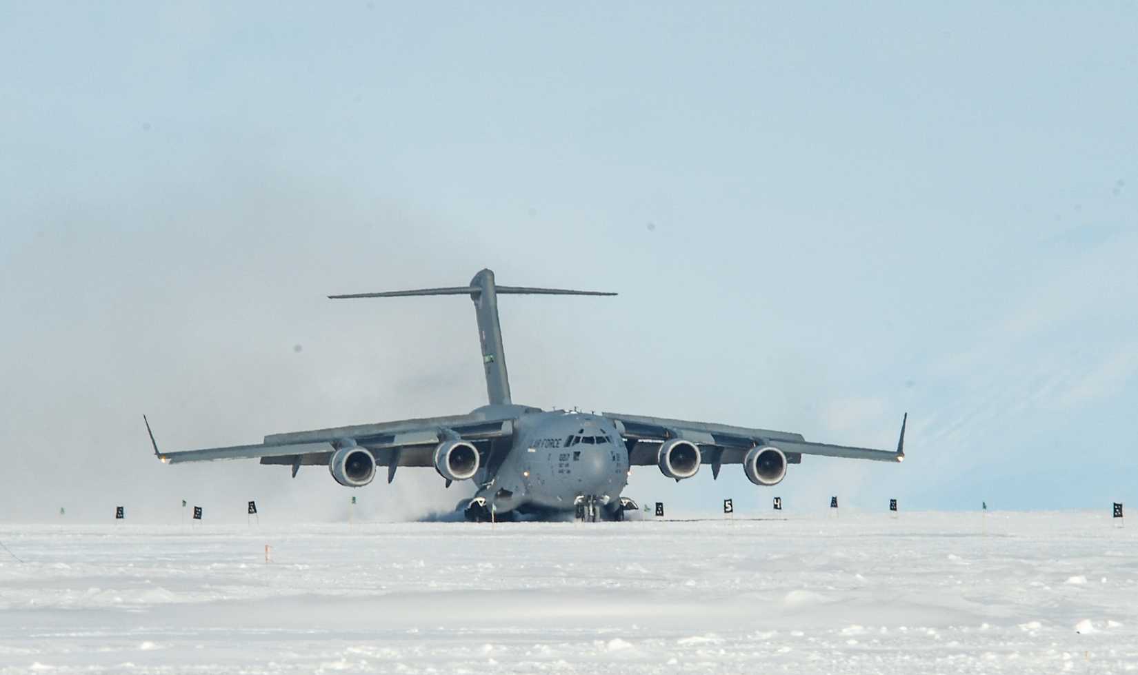 5 Missions That Define The C-17 Globemaster's Impressive Airlifting Career