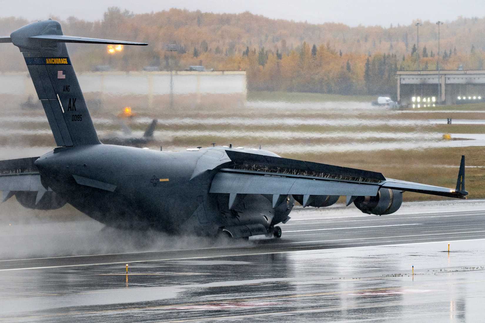 5 Missions That Define The C-17 Globemaster's Impressive Airlifting Career