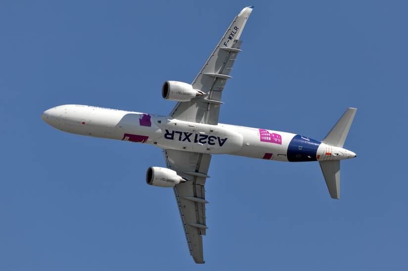 Airbus A321XLR flying