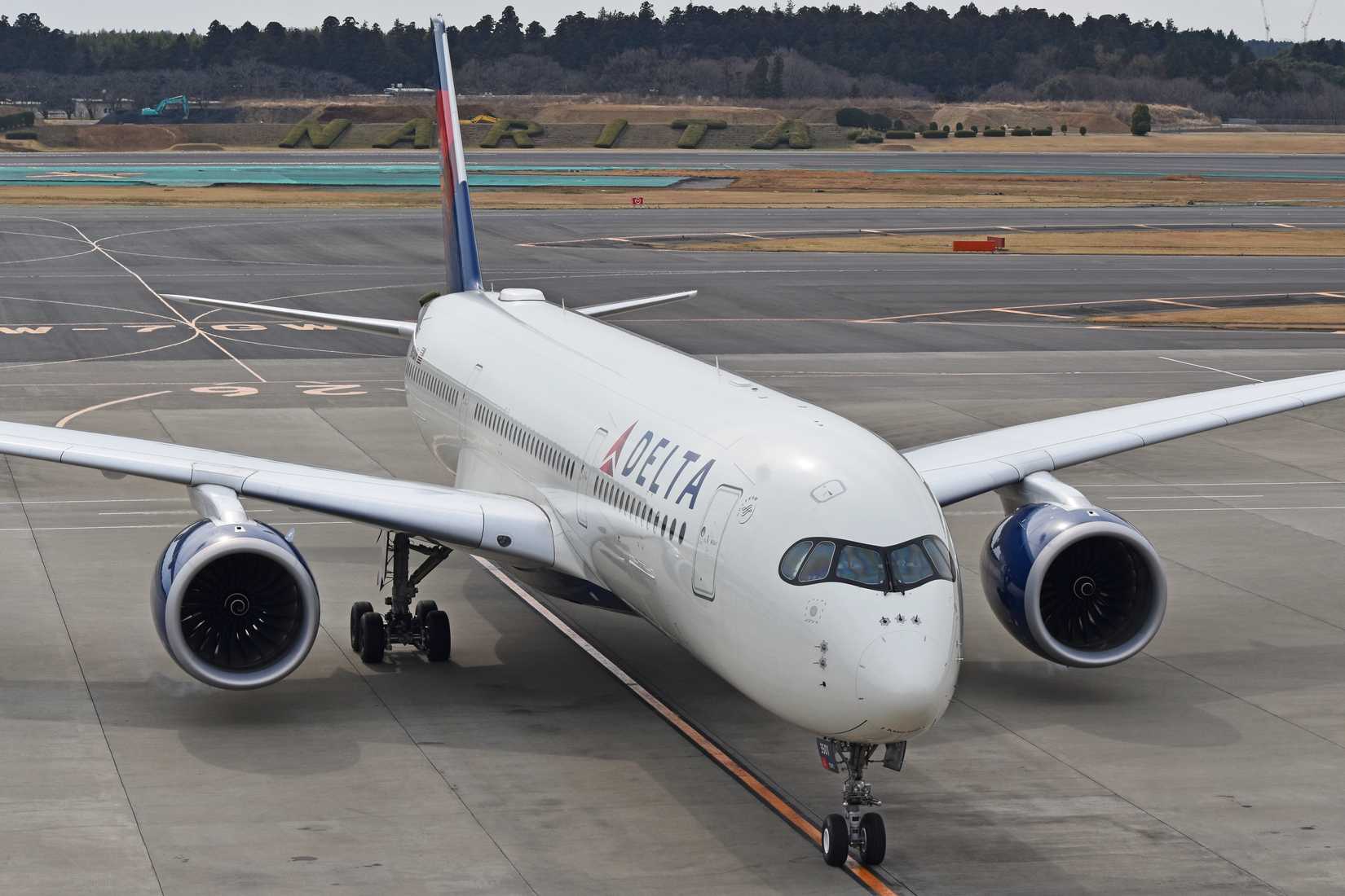 Airbus_A350-941_‘N501DN’_Delta_Air_Lines_(48630855503)